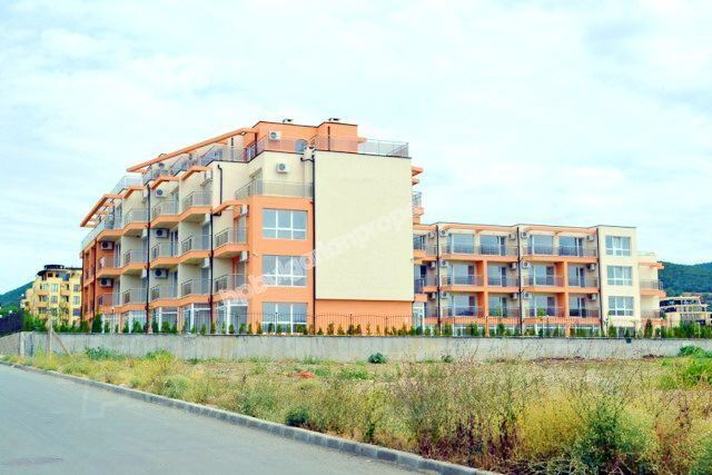 Меблированная студия на продажу в курорте Святой Влас Меблированная студия на продажу в курорте Святой Влас