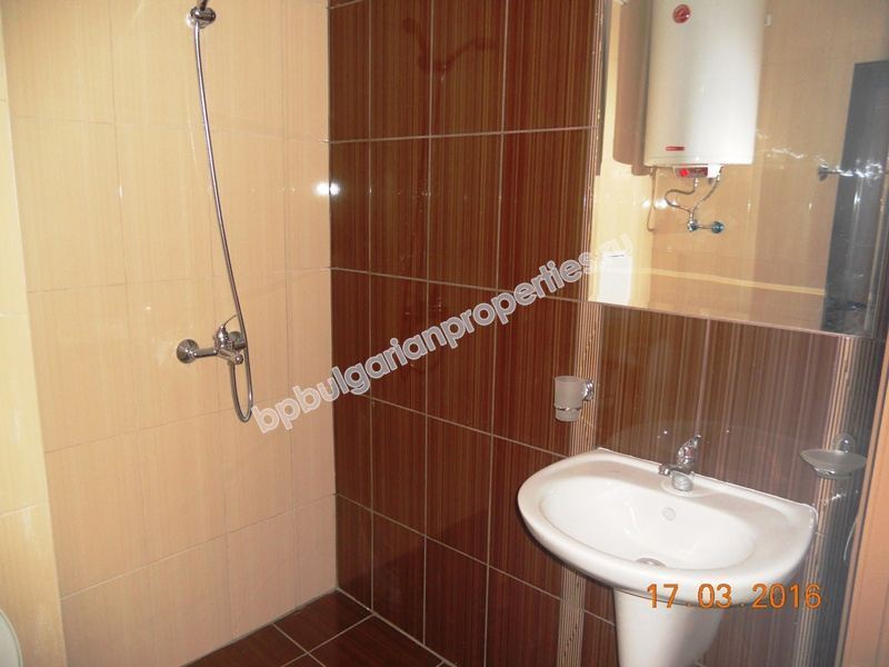 Выгодная студия близко к пляжу на продажу в курорте Елените