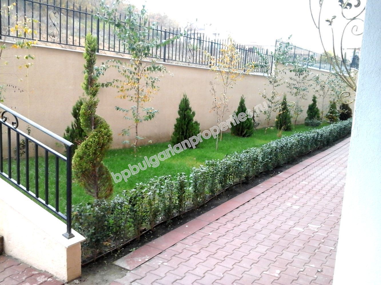 Выгодная студия близко к пляжу на продажу в курорте Елените