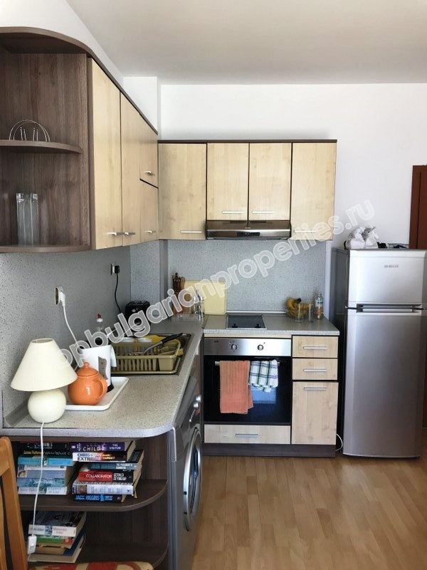 Двухкомнатная меблированная квартира на продажу в курорте Солнечный Берег