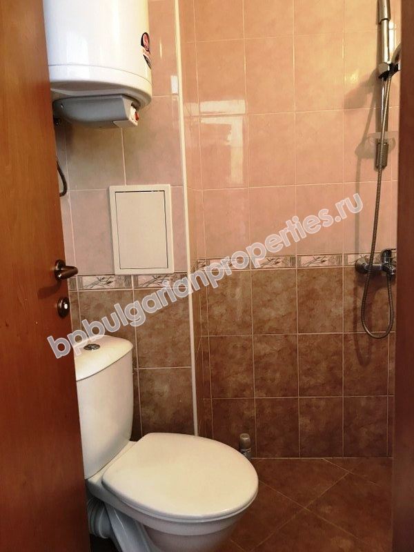 Двухкомнатная меблированная квартира на продажу в курорте Солнечный Берег