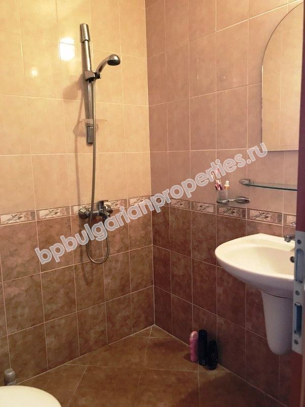 Двухкомнатная меблированная квартира на продажу в курорте Солнечный Берег