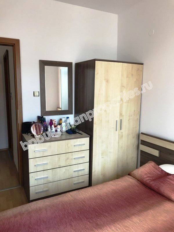 Двухкомнатная меблированная квартира на продажу в курорте Солнечный Берег