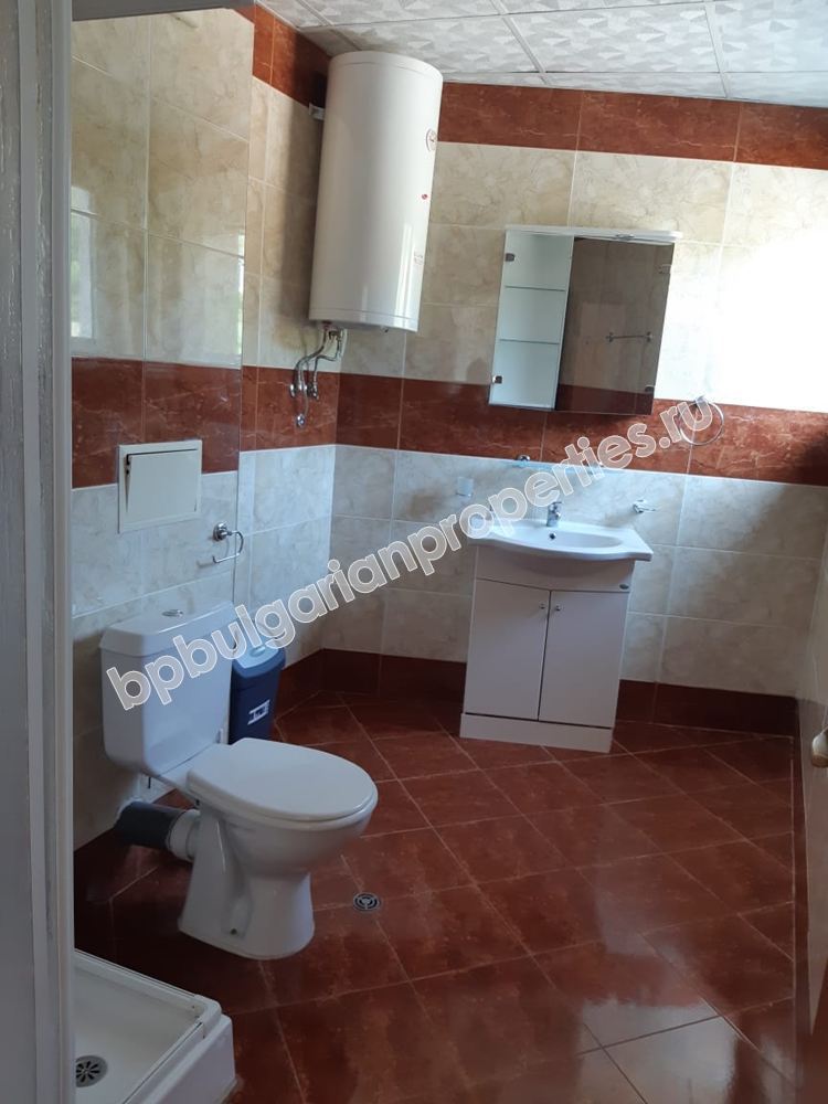 Меблированная двухспальная квартира с видом на море в курорте Святой Влас Меблированная двухспальная квартира с видом на море в курорте Святой Влас