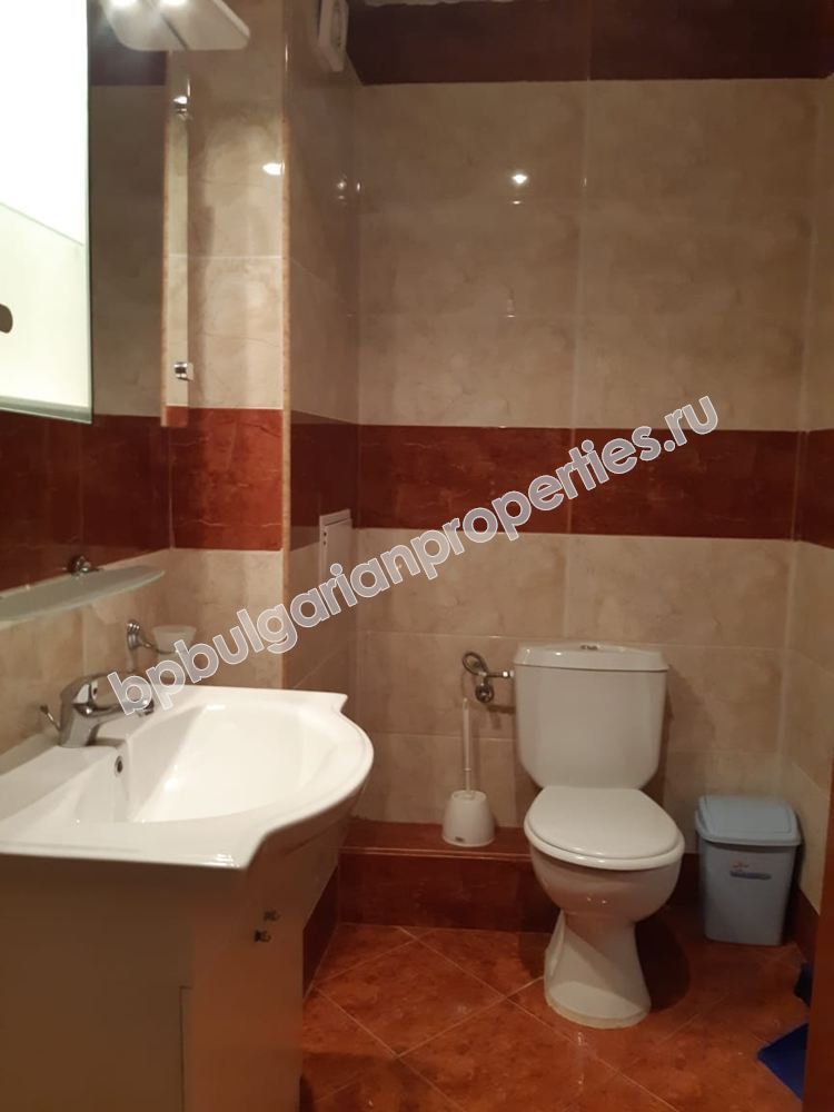 Меблированная двухспальная квартира с видом на море в курорте Святой Влас Меблированная двухспальная квартира с видом на море в курорте Святой Влас