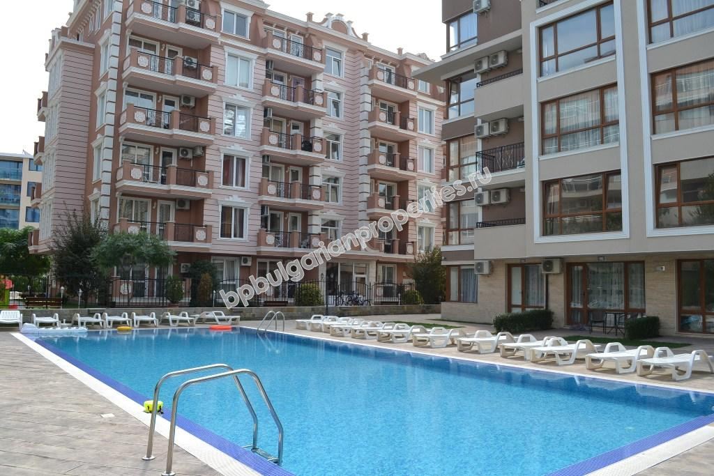 Меблированная двухкомнатная квартира на продажу в курорте Солнечный Берег