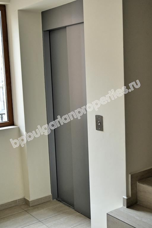 Меблированная двухкомнатная квартира на продажу в курорте Солнечный Берег