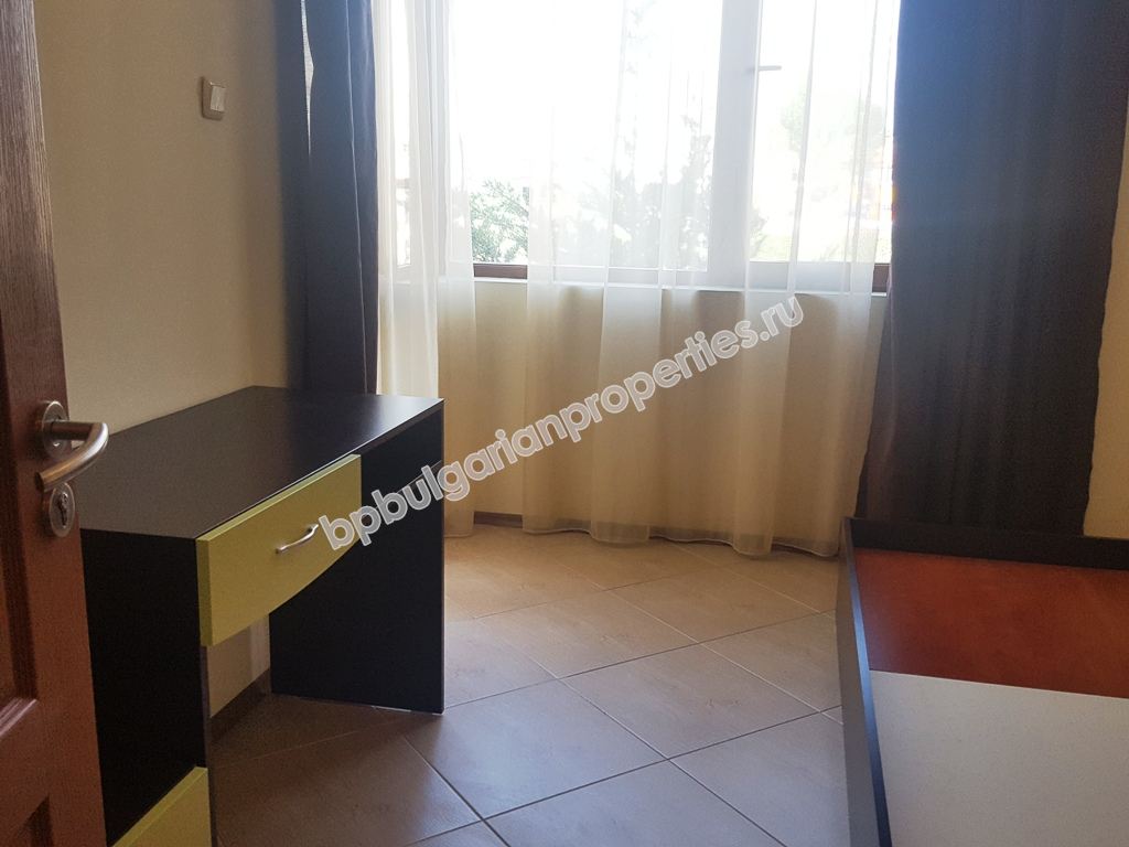 Меблированная двухкомнатная квартира на продажу в курорте Солнечный Берег