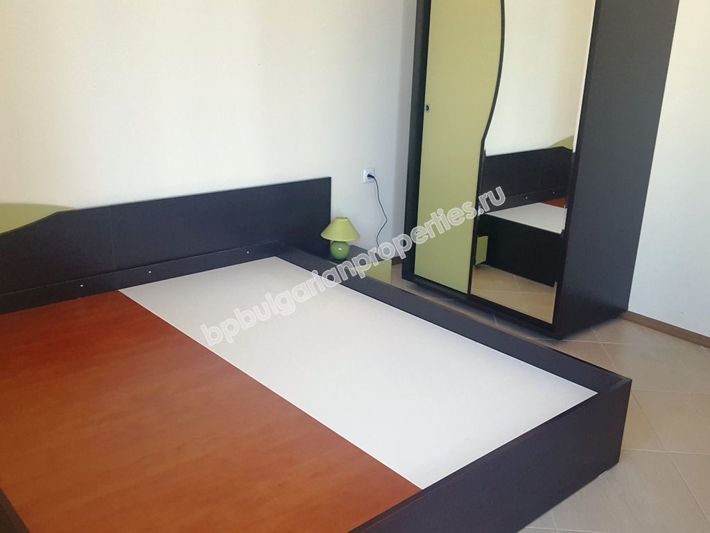 Меблированная двухкомнатная квартира на продажу в курорте Солнечный Берег