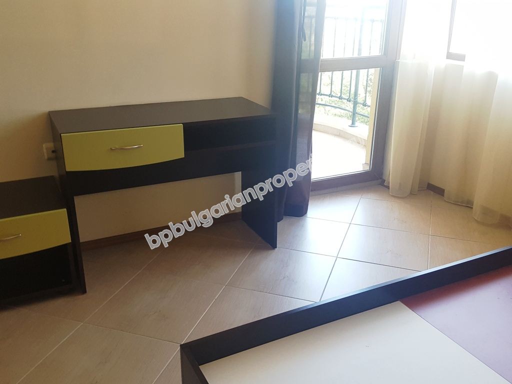 Меблированная двухкомнатная квартира на продажу в курорте Солнечный Берег