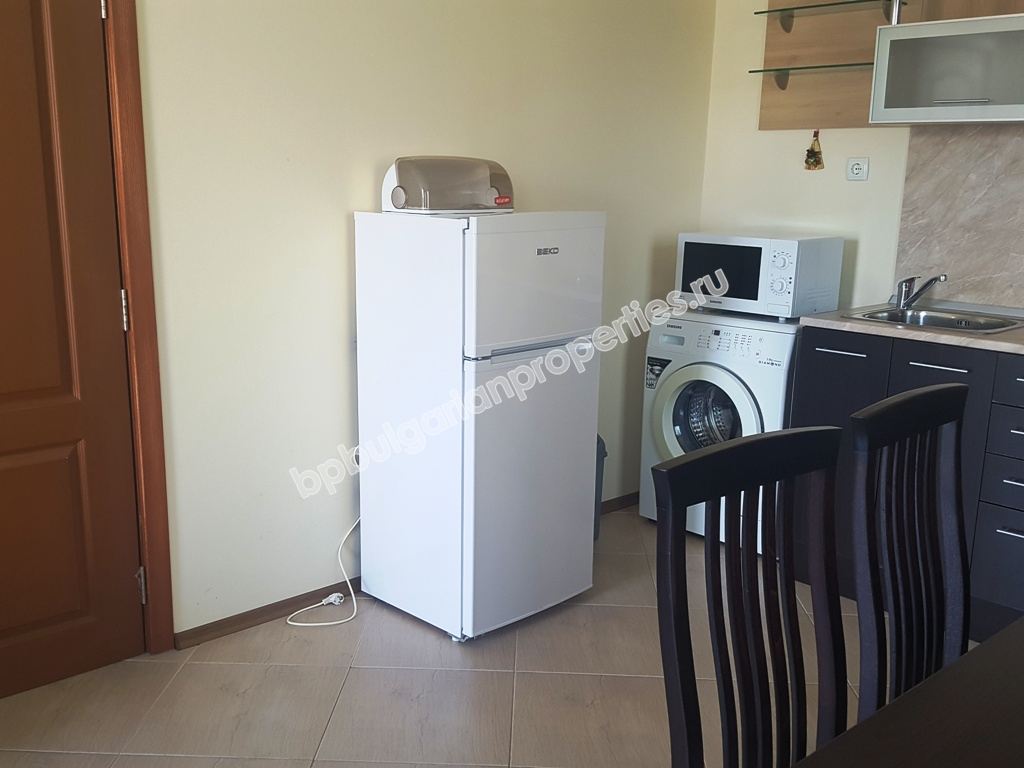 Меблированная двухкомнатная квартира на продажу в курорте Солнечный Берег