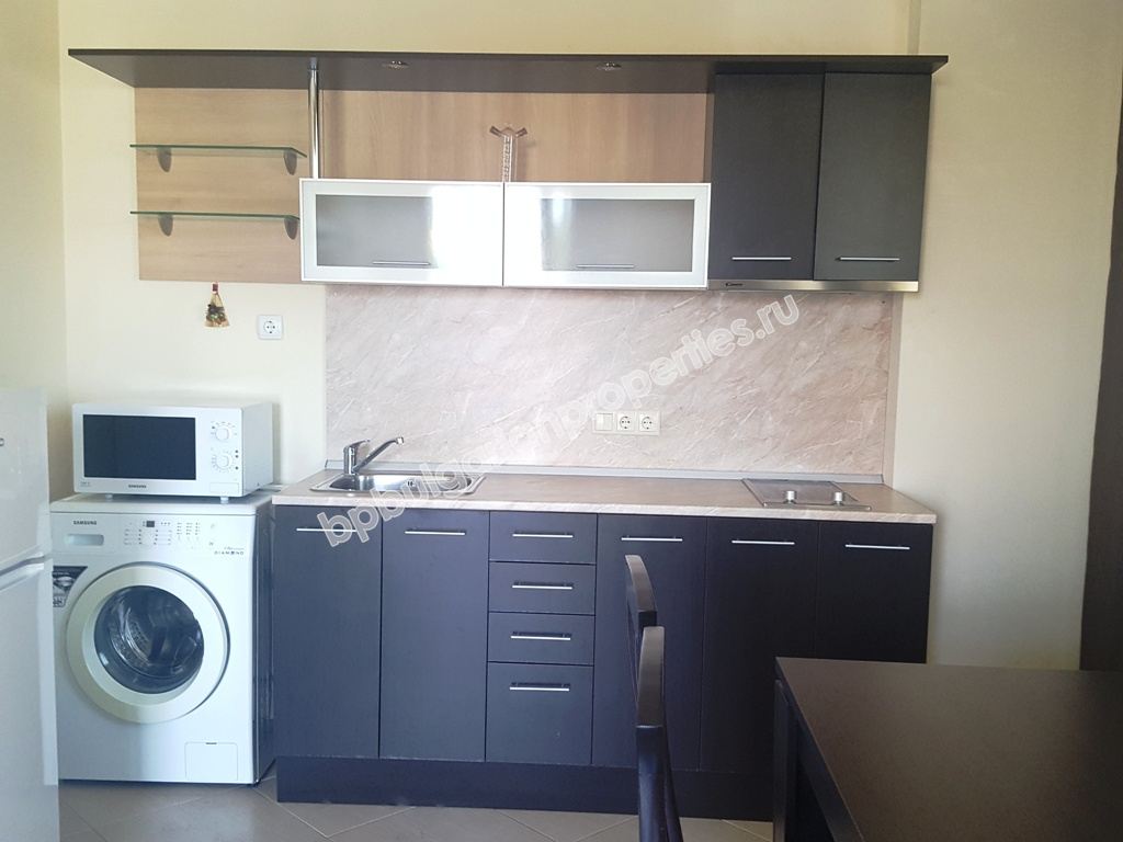 Меблированная двухкомнатная квартира на продажу в курорте Солнечный Берег