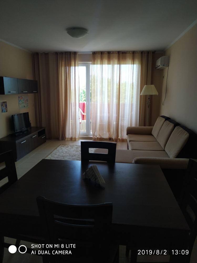 Меблированная квартира-люкс в жилом комплексе в 50 метрах от пляжа в Китене Меблированная квартира-люкс в жилом комплексе в 50 метрах от пляжа в Китене