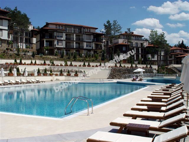 Двуспальные апартаменты с видом на море на первой линии в Созополе Двуспальные апартаменты с видом на море на первой линии в Созополе