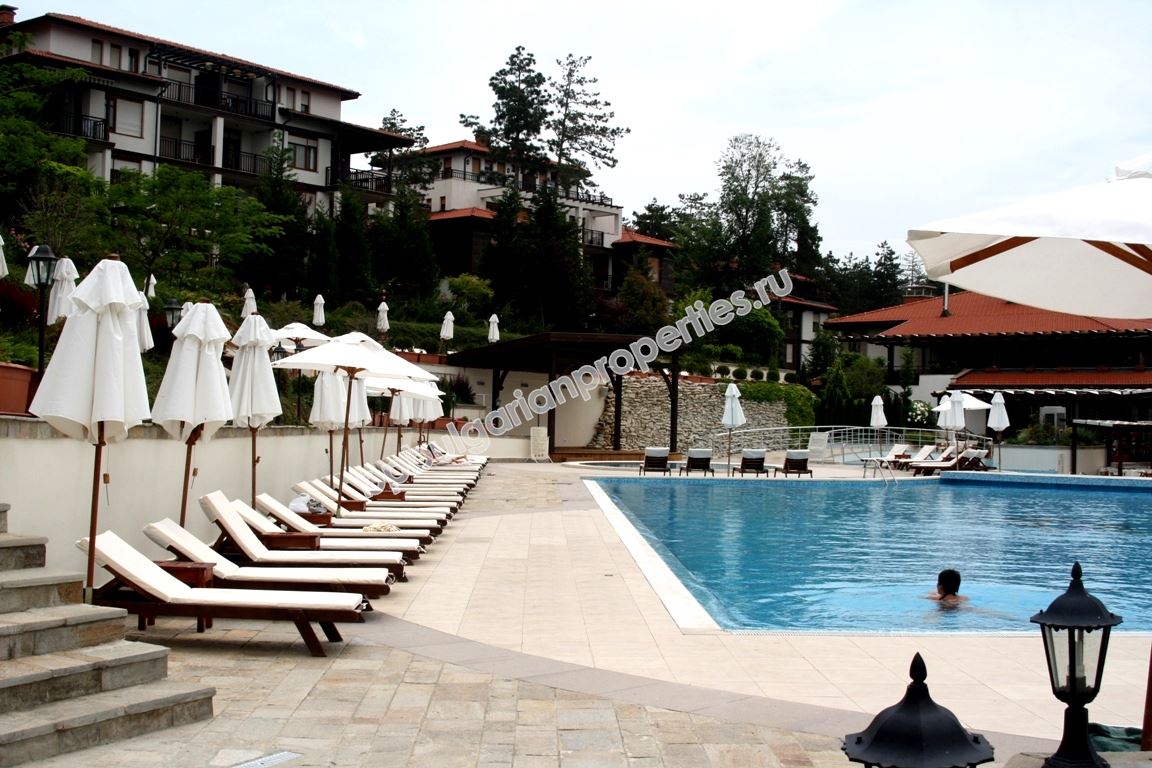 Двуспальные апартаменты с видом на море на первой линии в Созополе Двуспальные апартаменты с видом на море на первой линии в Созополе