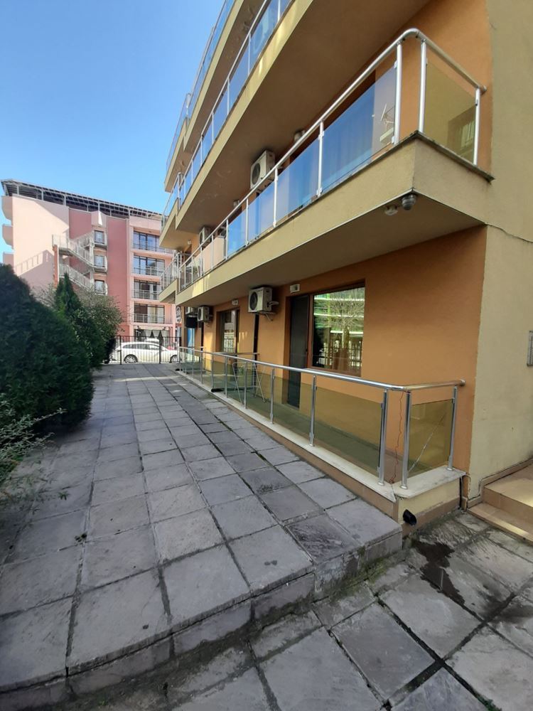 Дешевая меблированная студия в центральной части Солнечного Берега Дешевая меблированная студия в центральной части Солнечного Берега