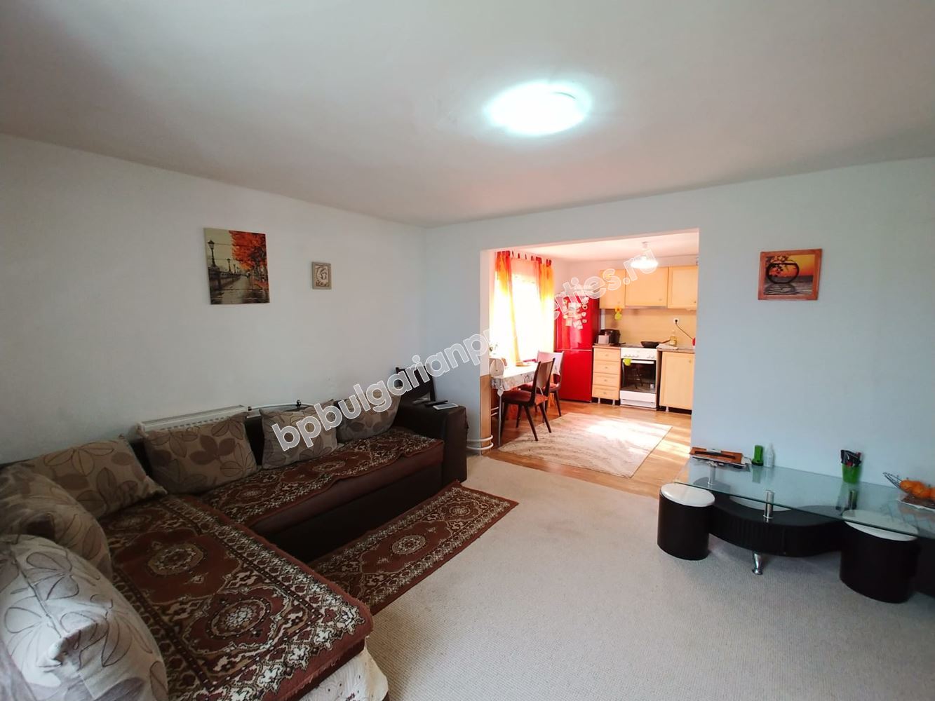 Двухэтажный дом с участком в 20 км от Бургаса и моря Двухэтажный дом с участком в 20 км от Бургаса и моря