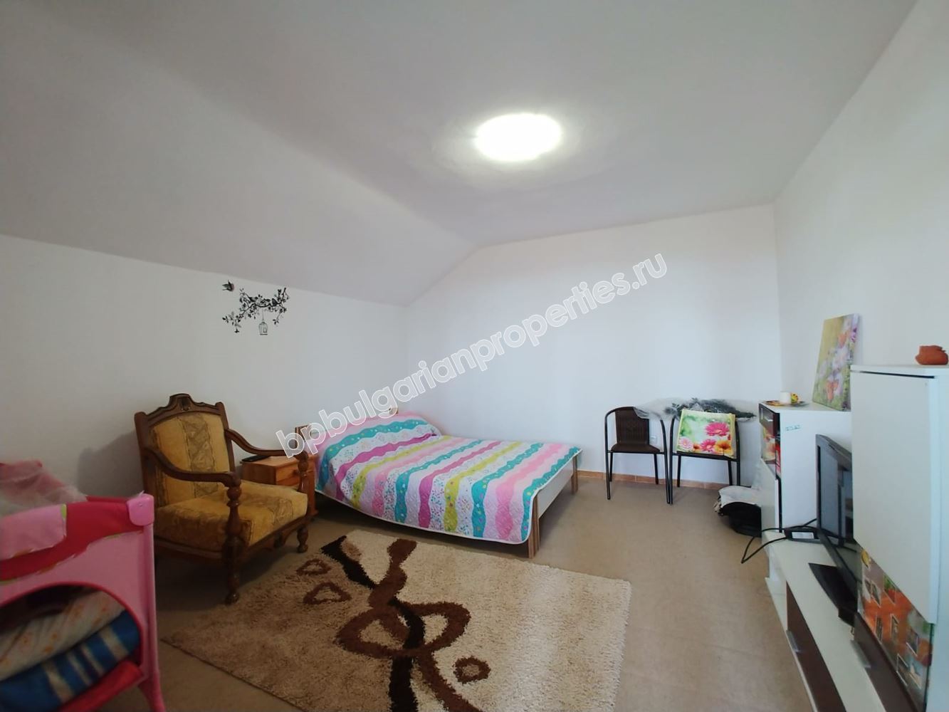 Двухэтажный дом с участком в 20 км от Бургаса и моря Двухэтажный дом с участком в 20 км от Бургаса и моря