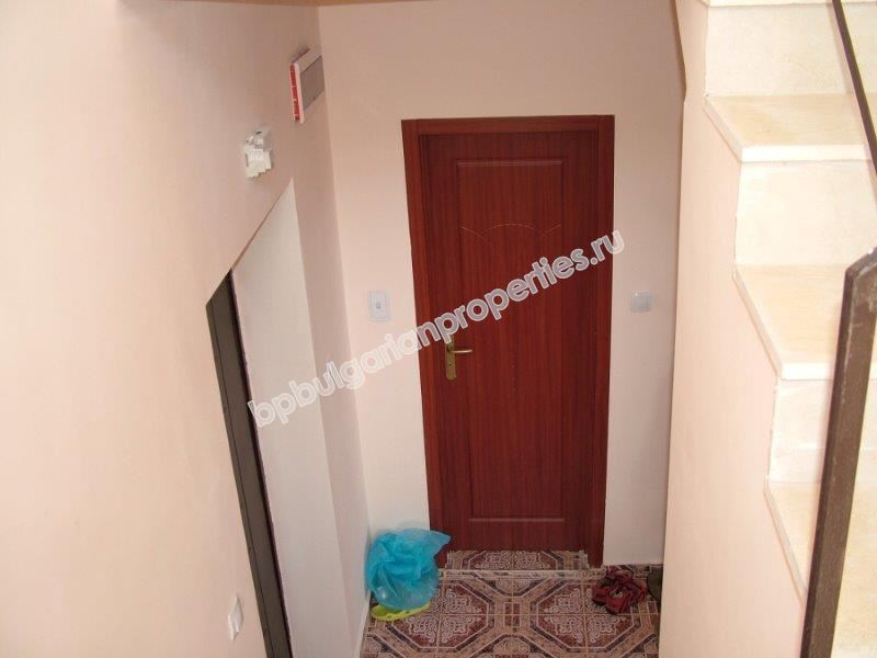 Двухэтажный дом в черте города Бургаса Двухэтажный дом в черте города Бургаса