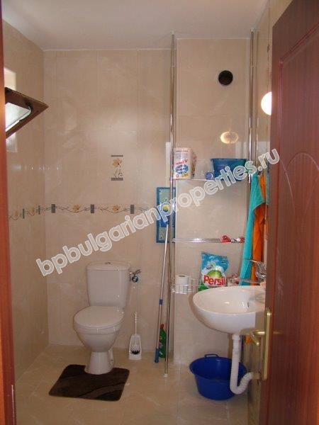 Двухэтажный дом в черте города Бургаса Двухэтажный дом в черте города Бургаса