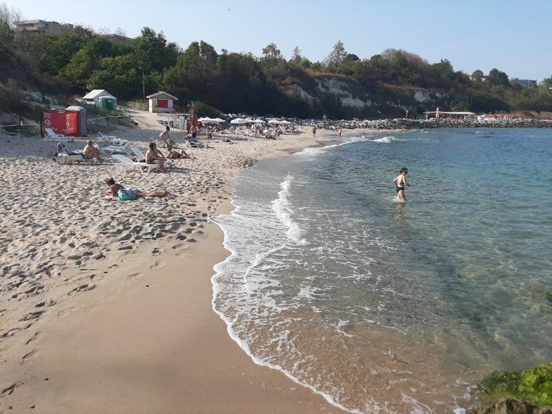 Панорамные апартаменты в закрытом комплексе на первой линии в Царево Панорамные апартаменты в закрытом комплексе на первой линии в Царево