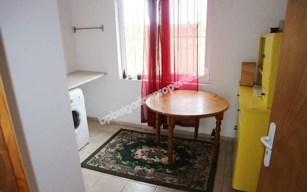 Новый одноэтажный дом с участком близко от Бургаса Новый одноэтажный дом с участком близко от Бургаса