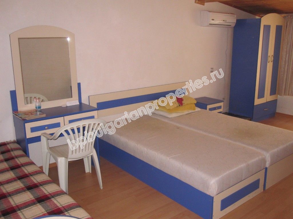 Двукомнатная меблированная квартира на продажу в курорте Святой Влас Двукомнатная меблированная квартира на продажу в курорте Святой Влас