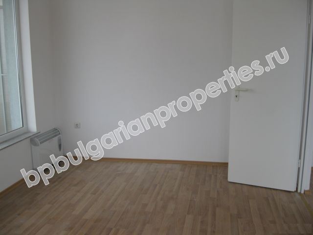 Двухкомнатная новая квартира на продажу в комплексе 