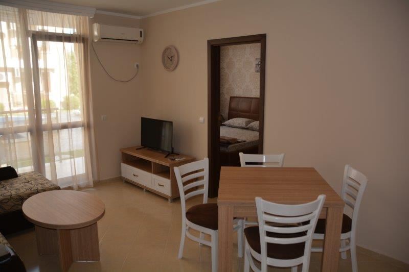 Люксозные односпальные апартаменты на продажу в курорте Равда Люксозные односпальные апартаменты на продажу в курорте Равда