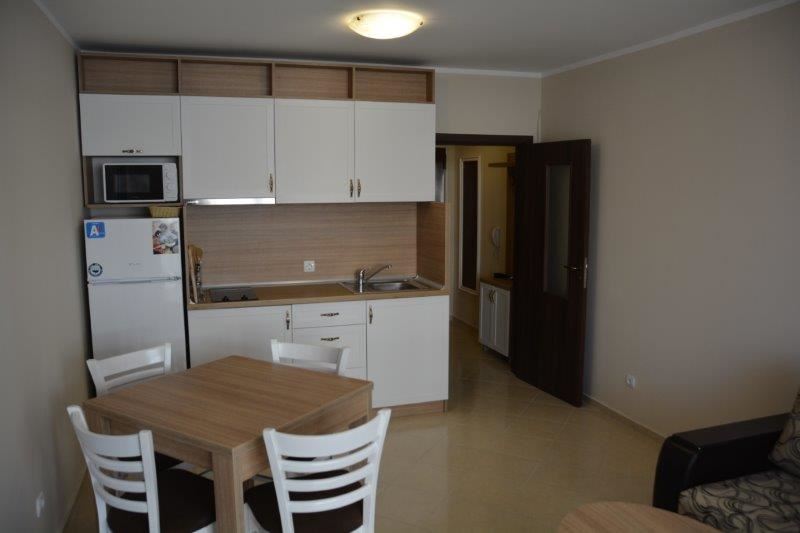 Люксозные односпальные апартаменты на продажу в курорте Равда Люксозные односпальные апартаменты на продажу в курорте Равда