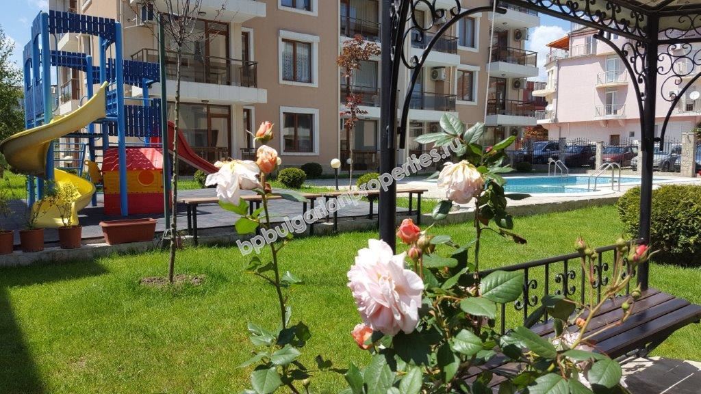 Люксозные односпальные апартаменты на продажу в курорте Равда Люксозные односпальные апартаменты на продажу в курорте Равда