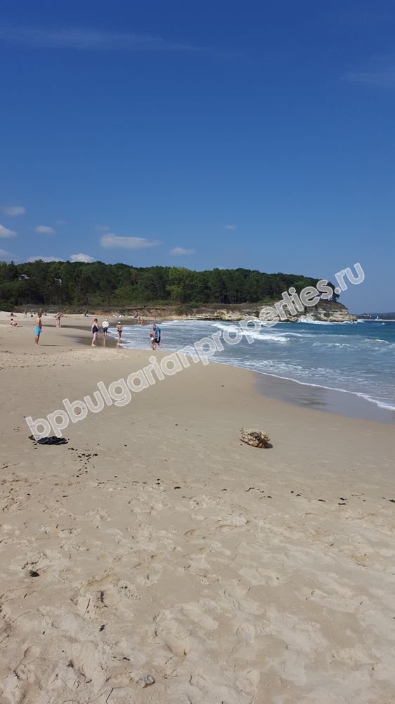 Односпальная квартира близко от моря  в приморском городке Китен