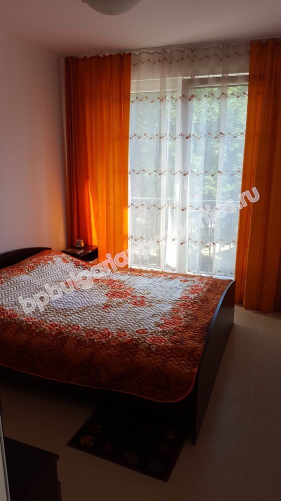 Односпальная квартира близко от моря  в приморском городке Китен