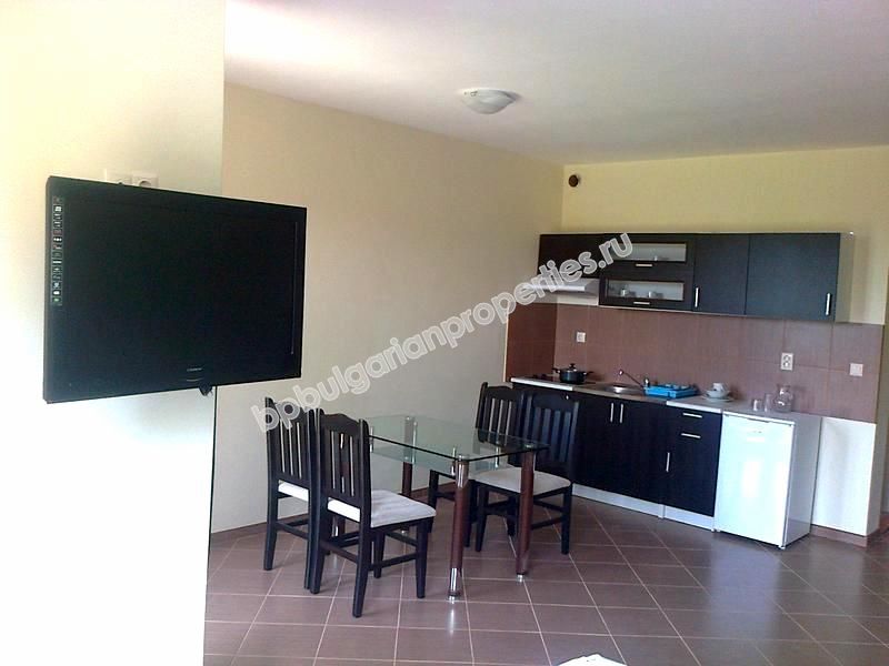 Меблированные квартиры на продажу на первой линии моря в курорте Ахтополь Меблированные квартиры на продажу на первой линии моря в курорте Ахтополь