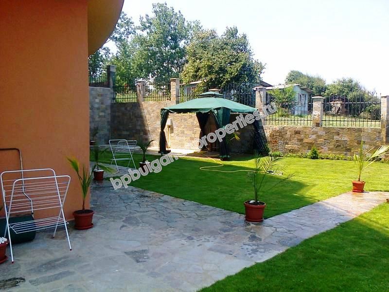 Меблированные квартиры на продажу на первой линии моря в курорте Ахтополь Меблированные квартиры на продажу на первой линии моря в курорте Ахтополь