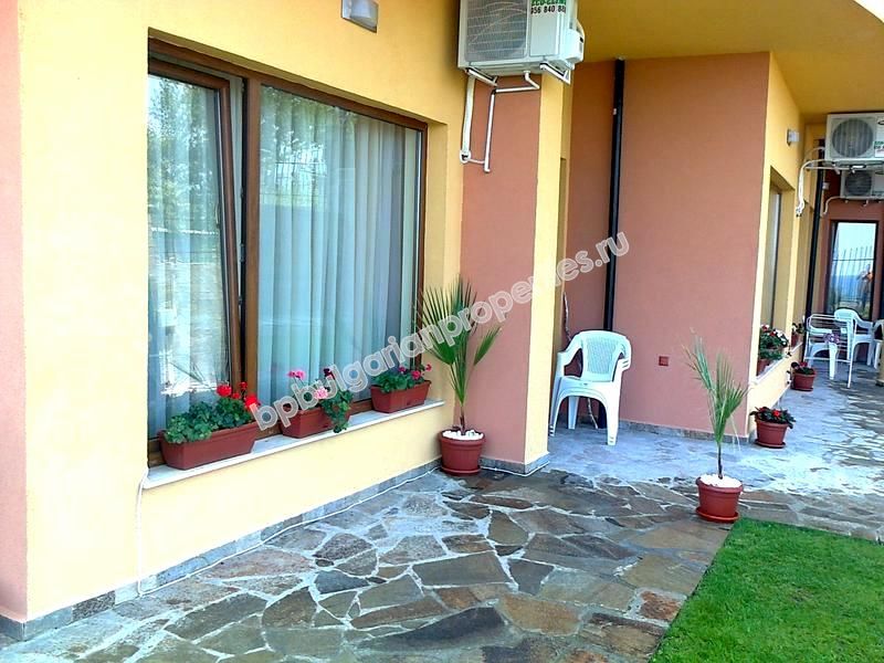 Меблированные квартиры на продажу на первой линии моря в курорте Ахтополь Меблированные квартиры на продажу на первой линии моря в курорте Ахтополь