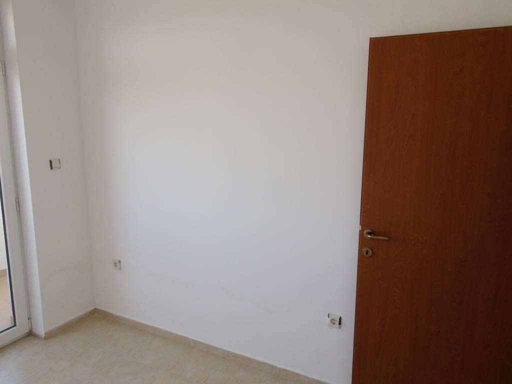 Двухкомнатная квартира на продажу в курорте Солнечный Берег