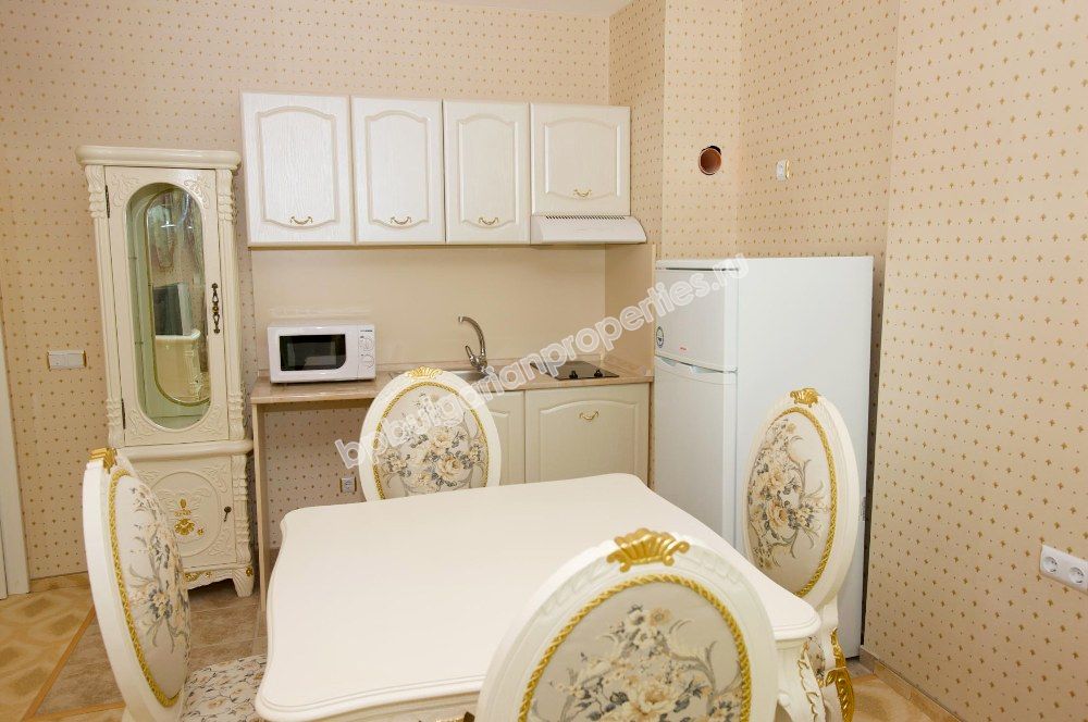 Шикарные квартиры для продажи на берегу моря в курорте Елените