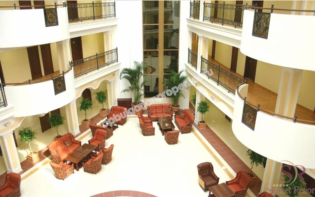 Шикарные квартиры на первой линии моря на продажу в городе Поморие