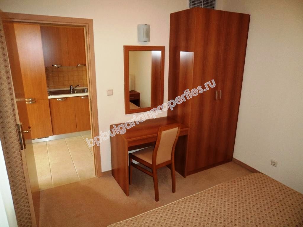 Шикарные квартиры на первой линии моря на продажу в городе Поморие