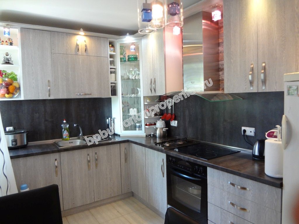 Новый одноэтажный дом на продажу в жилом квартале города Варна