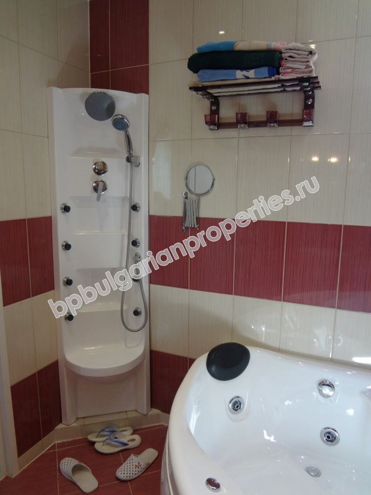 Новый одноэтажный дом на продажу в жилом квартале города Варна