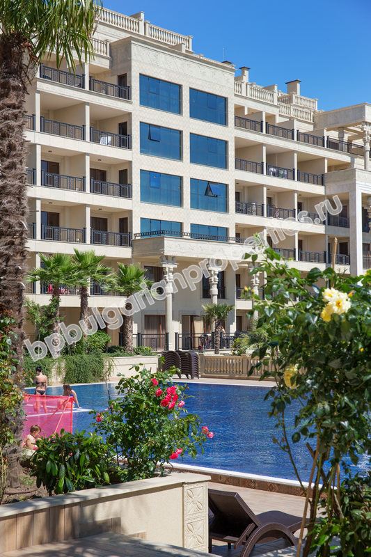 Квартиры класса „люкс” на продажу у пляжа возле курорта Золотые пески