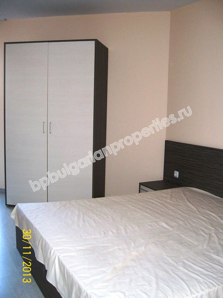 Меблированная двухкомнатная квартира близко к пляжу на продажу в курорте Солнечный Берег