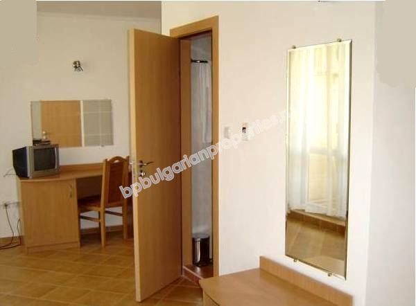 Действующий отель на продажу вблизи пляжа в курорте Солнечный Берег