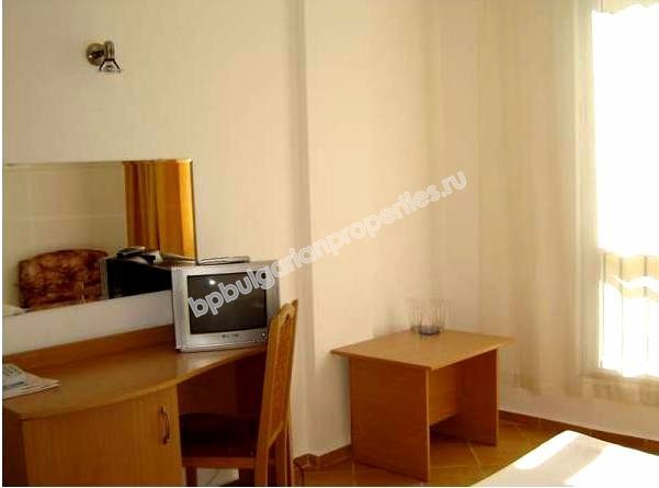 Действующий отель на продажу вблизи пляжа в курорте Солнечный Берег