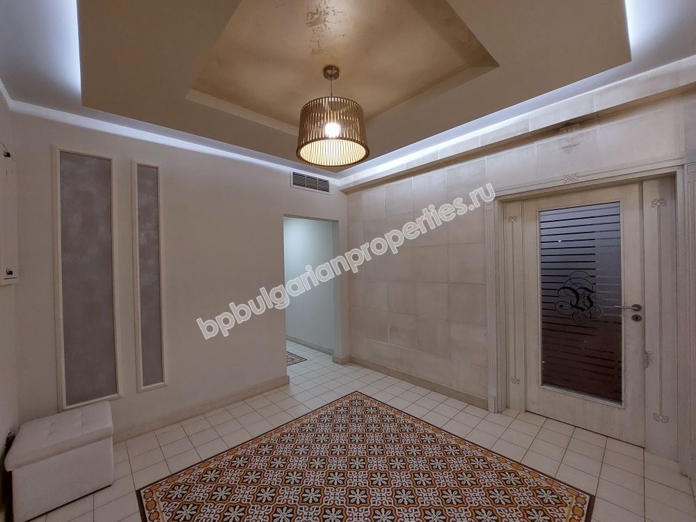 Шикарный коттедж в закрытом комплексе близко от Бургас