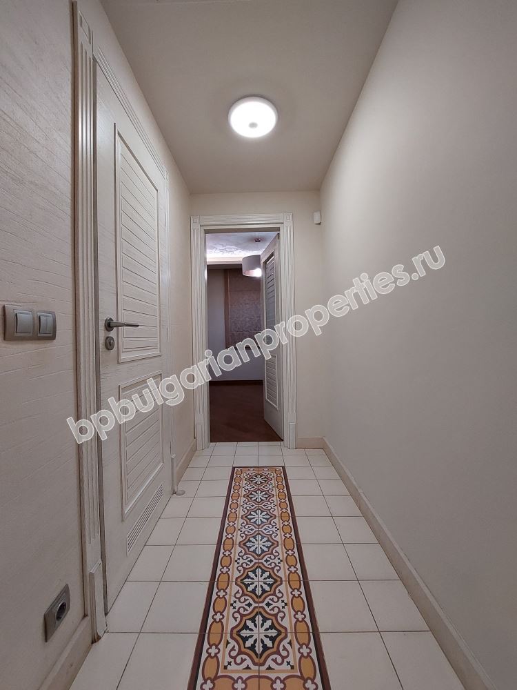 Шикарный коттедж в закрытом комплексе близко от Бургас