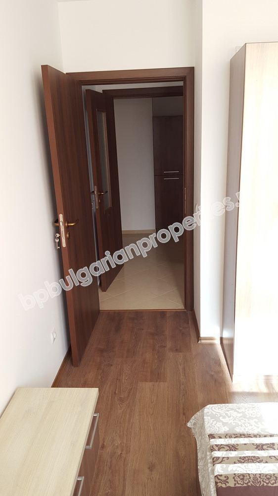 Размещение до 4 человек в двухкомнатном апартаменте.