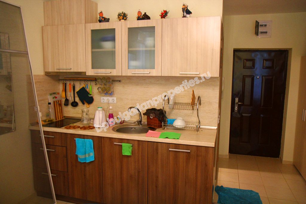 Меблированная студия близко к морю на продажу в курорте Солнечный Берег